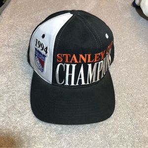 Vintage 1994 STARTER New York Rangers Stanley Cup Champions Snapback Hat. RARE!